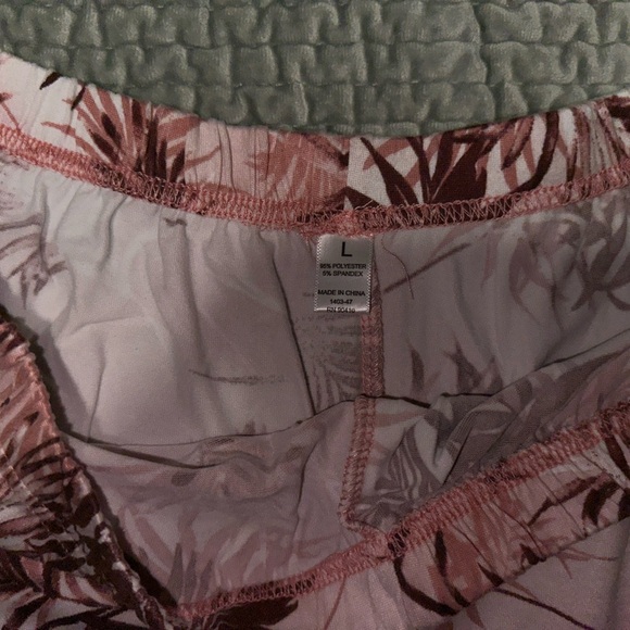 Pink Palm Print Pajama Short - Picture 3 of 3